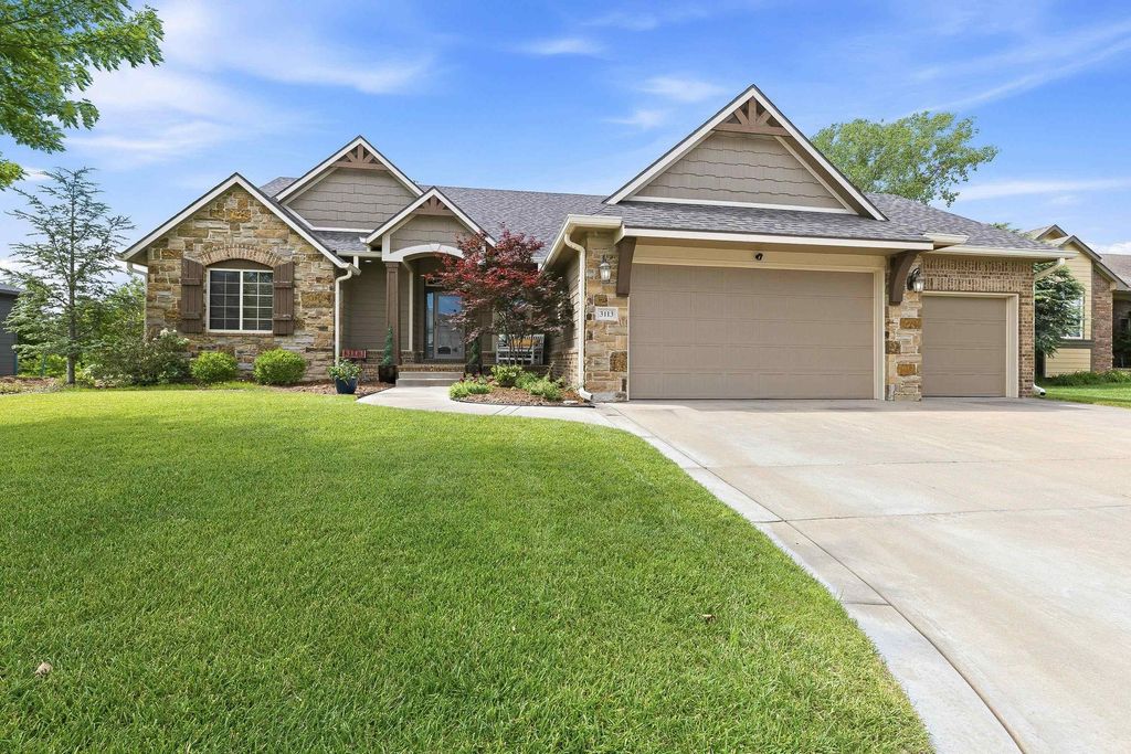 3113 E Sunflower Dr, Derby, KS 67037