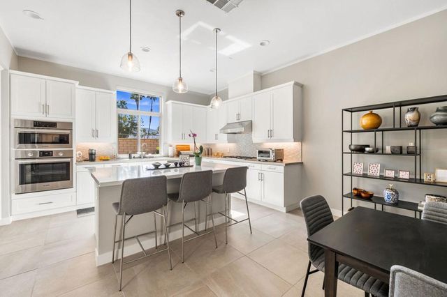 6381 Via Stasera, Palm Desert, CA 92260