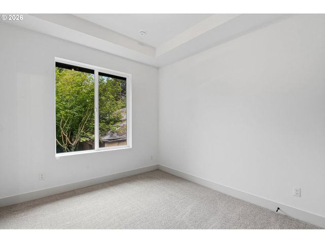 4066 Se Long St, Portland, OR 97202