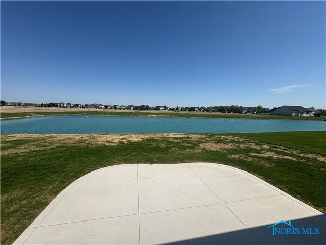 1244 Dublin Drive, Waterville, OH 43566