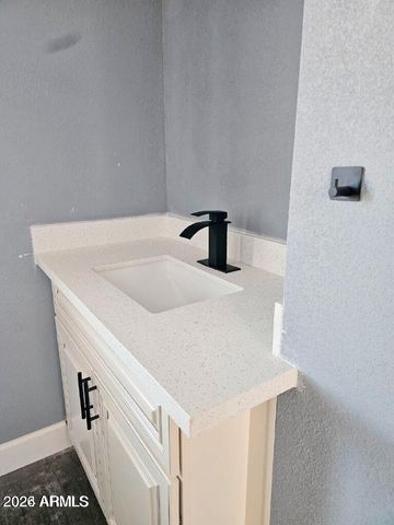 42439 W BETHANY HOME Road, Tonopah, AZ 85354