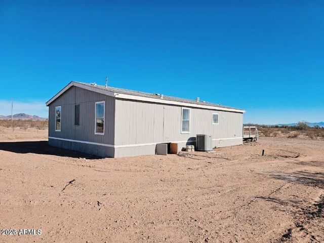 42439 W BETHANY HOME Road, Tonopah, AZ 85354