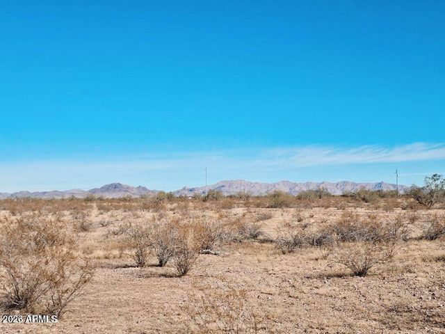42439 W BETHANY HOME Road, Tonopah, AZ 85354