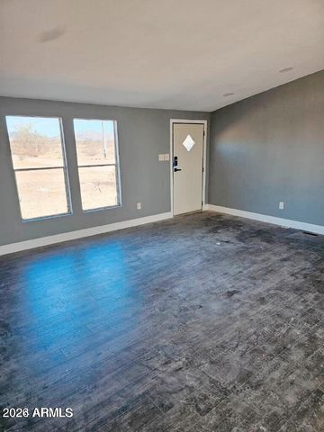 42439 W BETHANY HOME Road, Tonopah, AZ 85354