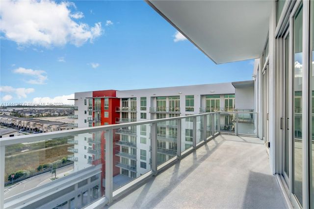 7825 NW 107th Ave 816, Doral, FL 33178