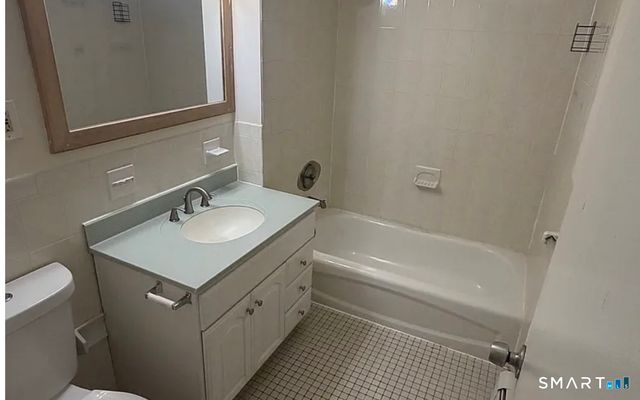 194 Sheridan Street, Bridgeport, CT 06610