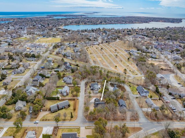 32 Tip Cart Dr, Chatham, MA 02633