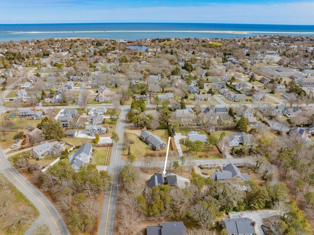 32 Tip Cart Dr, Chatham, MA 02633
