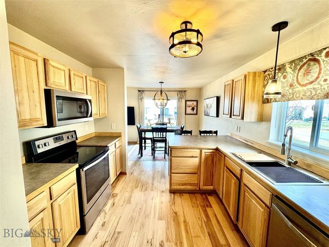 157 E Magnolia Drive, Belgrade, MT 59714