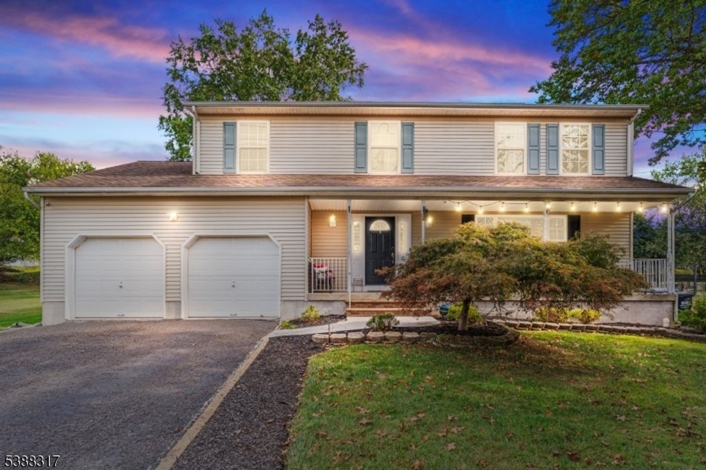 27 3Rd Ave, Piscataway Twp., NJ 08854