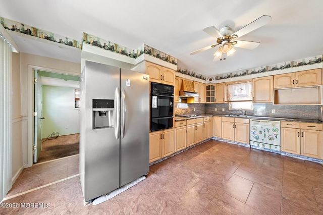 128 Sampson Place, Long Branch, NJ 07740