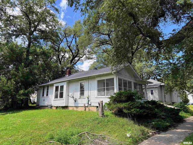 2015 N CENTRAL Avenue, Peoria, IL 61603