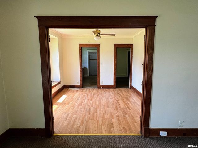 2015 N CENTRAL Avenue, Peoria, IL 61603
