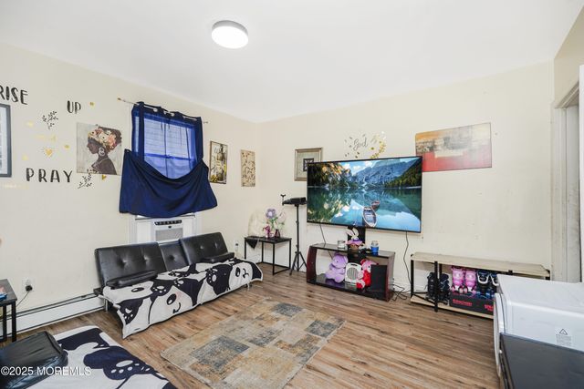 1071 Bond Street, Elizabeth, NJ 07201