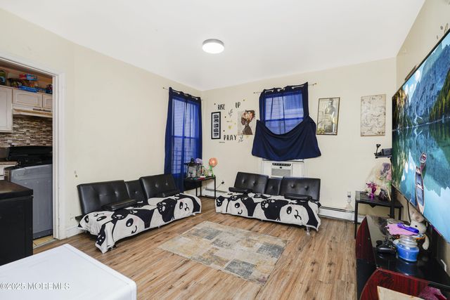 1071 Bond Street, Elizabeth, NJ 07201