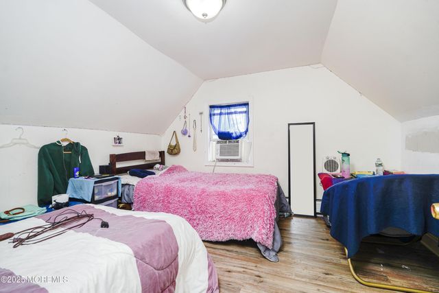 1071 Bond Street, Elizabeth, NJ 07201