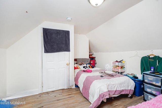 1071 Bond Street, Elizabeth, NJ 07201