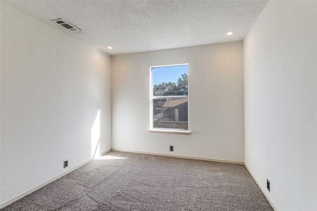 4910 Urban Avenue, Dallas, TX 75227