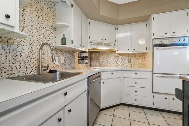 2405 Lafayette Avenue, Bethlehem City, PA 18017