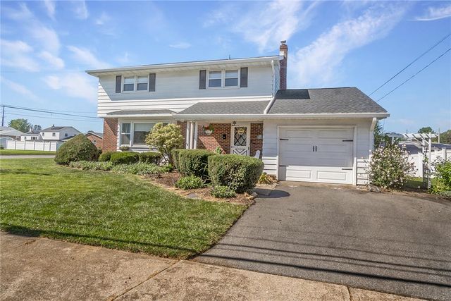 2405 Lafayette Avenue, Bethlehem City, PA 18017