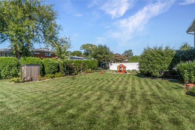 2405 Lafayette Avenue, Bethlehem City, PA 18017