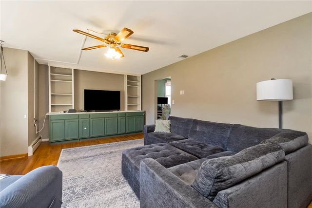 2405 Lafayette Avenue, Bethlehem City, PA 18017