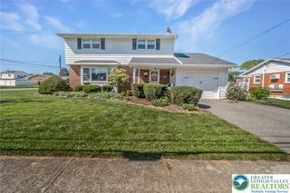 2405 Lafayette Avenue, Bethlehem City, PA 18017