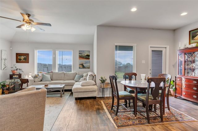 8306 Tamarind Lane, Baytown, TX 77521