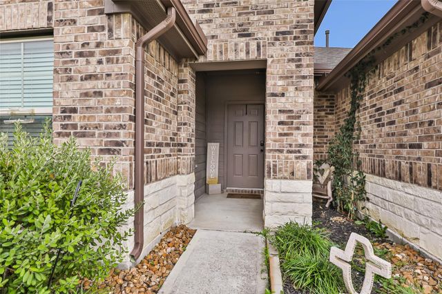 8306 Tamarind Lane, Baytown, TX 77521