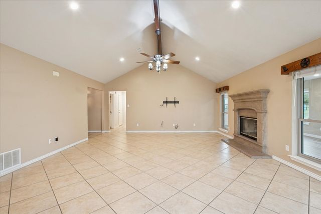 548 Highland Road, Springtown, TX 76082