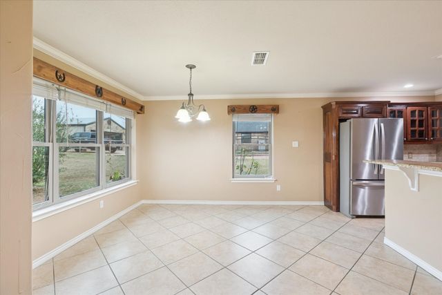 548 Highland Road, Springtown, TX 76082