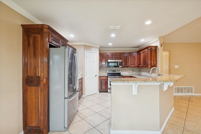 548 Highland Road, Springtown, TX 76082