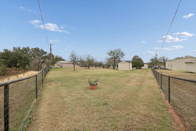 548 Highland Road, Springtown, TX 76082
