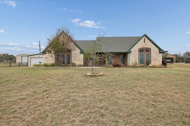 548 Highland Road, Springtown, TX 76082