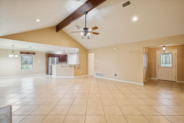 548 Highland Road, Springtown, TX 76082