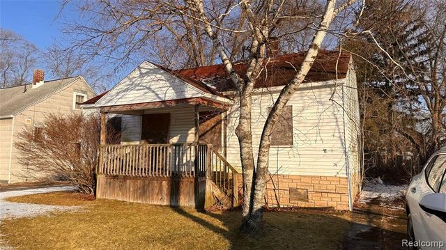 2214 Prescott Avenue, Saginaw, MI 48601