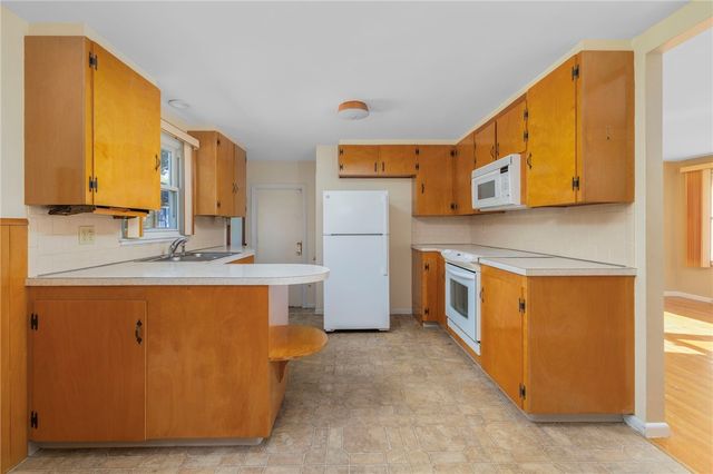 103 Amanda Street, Cranston, RI 02920