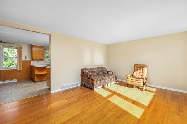 103 Amanda Street, Cranston, RI 02920