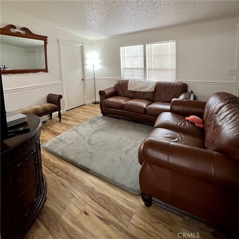 1150 N Kirby 75, Hemet, CA 92545