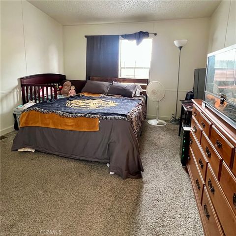 1150 N Kirby 75, Hemet, CA 92545