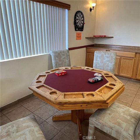 1150 N Kirby 75, Hemet, CA 92545