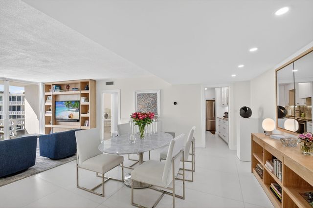 2760 S Ocean Boulevard 417, Palm Beach, FL 33480