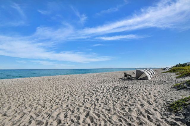 2760 S Ocean Boulevard 417, Palm Beach, FL 33480