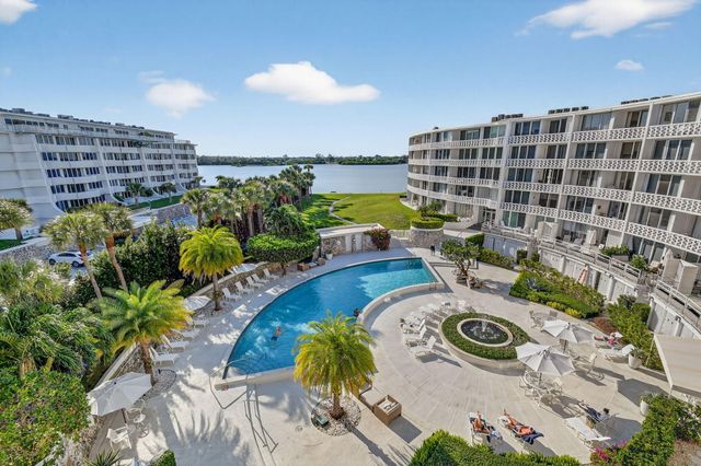 2760 S Ocean Boulevard 417, Palm Beach, FL 33480