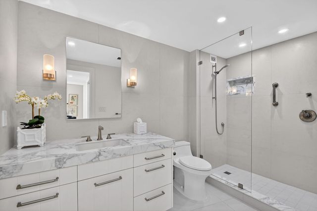 2760 S Ocean Boulevard 417, Palm Beach, FL 33480