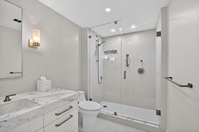 2760 S Ocean Boulevard 417, Palm Beach, FL 33480