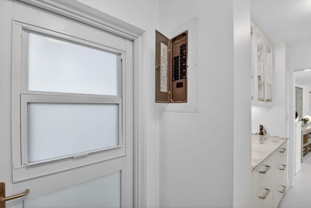 2760 S Ocean Boulevard 417, Palm Beach, FL 33480