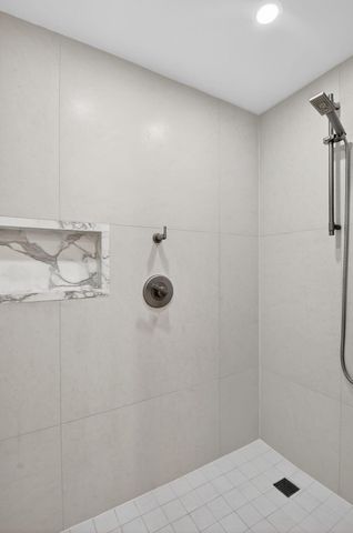 2760 S Ocean Boulevard 417, Palm Beach, FL 33480