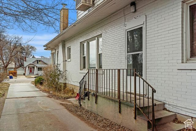 2424 S JACKSON AVE, Ogden, UT 84401