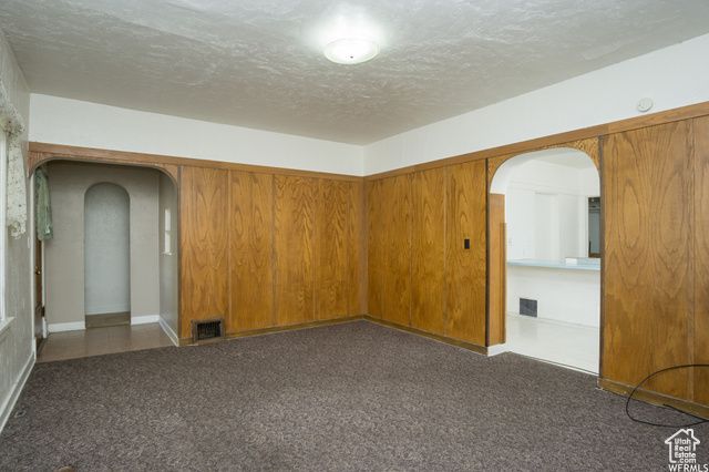2424 S JACKSON AVE, Ogden, UT 84401